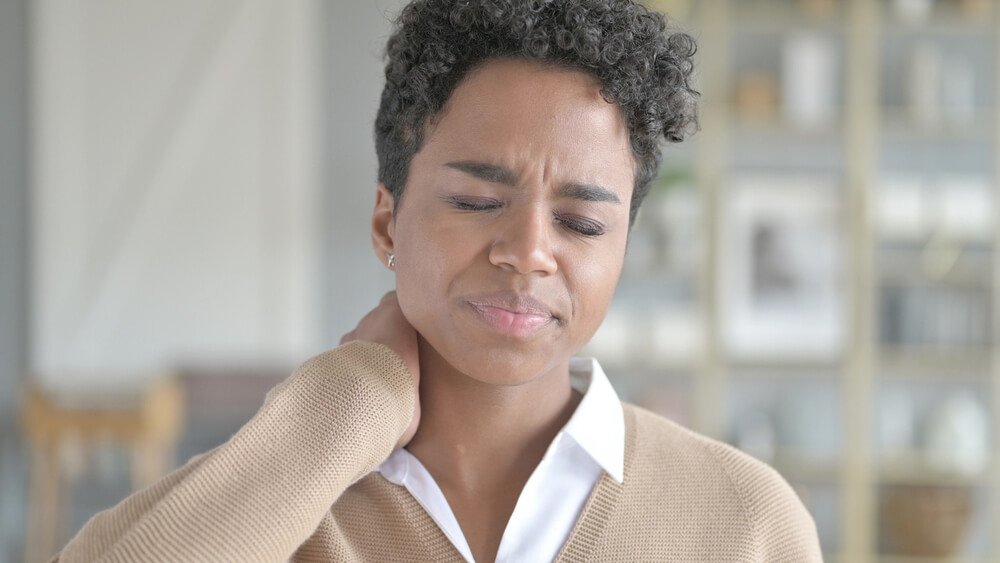 throbbing pain in neck