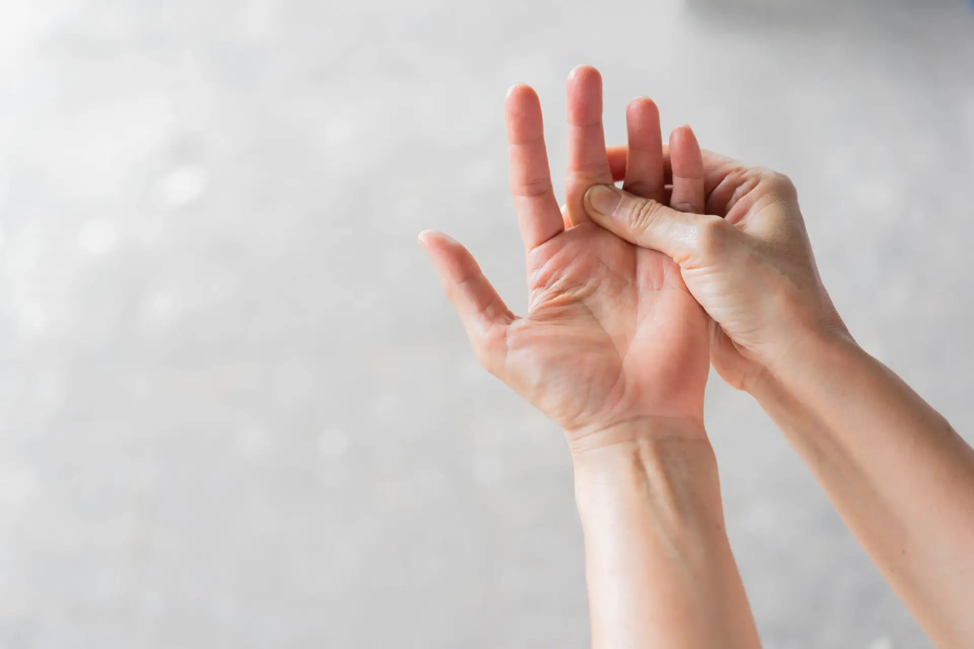 Can You Have Arthritis in Just One Finger? AdobeStock 367686923 scaled Can You Have Arthritis in Just One Finger?